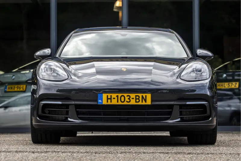 Porsche Panamera Sport Turismo Sport Chrono 2.9 4 E-Hybrid 2020 leasen bij DreamLease: foto 2