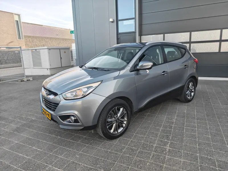 Hyundai ix35 2.0i i-Vision,Climate control,Parkeersensoren,Stoelverwarming,Cruise control,Achteruitrijcamera,Navi 2014 leasen bij DreamLease: foto 1