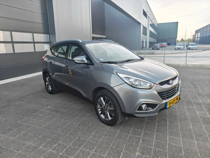 Hyundai ix35 2.0i i-Vision,Climate control,Parkeersensoren,Stoelverwarming,Cruise control,Achteruitrijcamera,Navi 2014 leasen bij DreamLease: foto 2