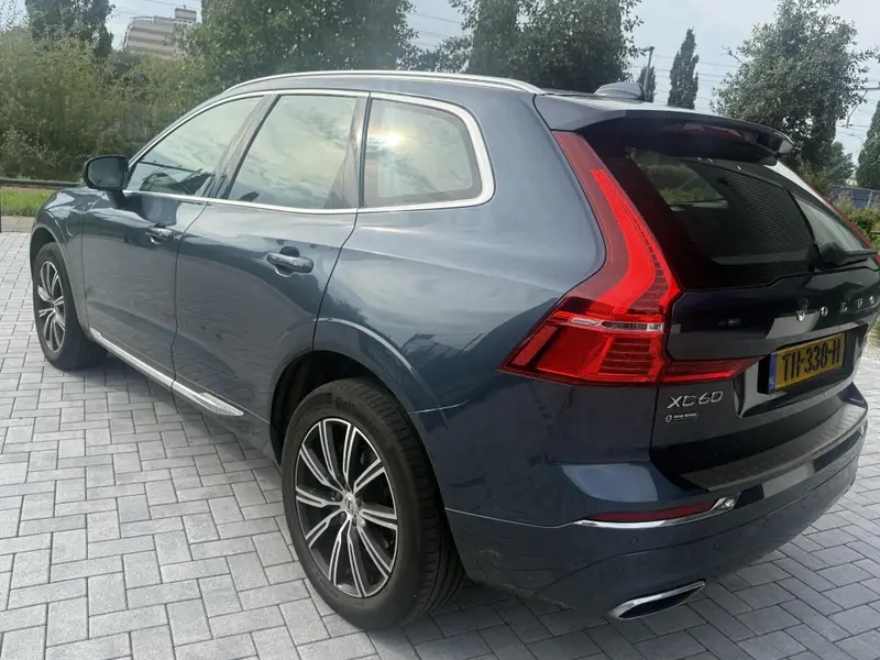 Volvo XC60 2.0 T8 Twin Engine AWD Inscription 2018 leasen bij DreamLease: foto 2