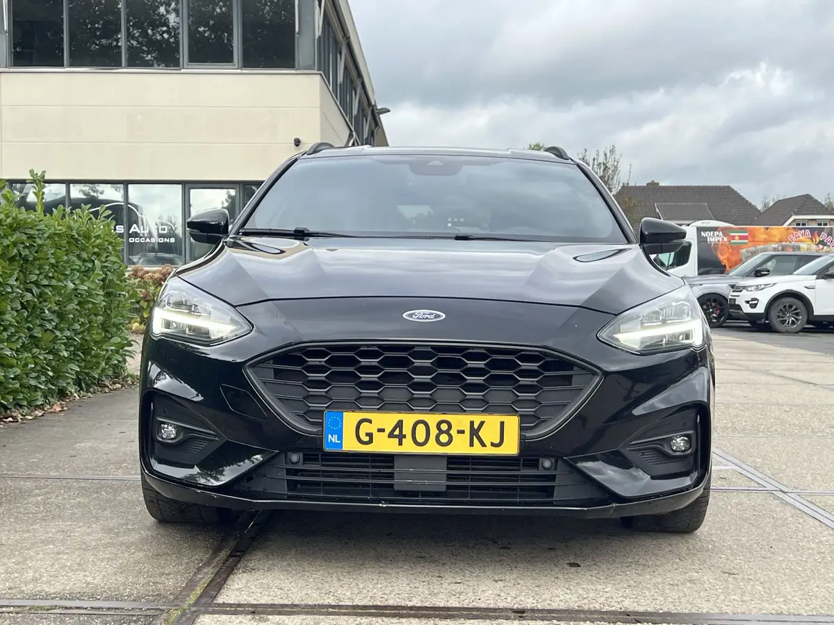 Ford Focus Wagon 1.5 EcoBoost Vignale: foto 2