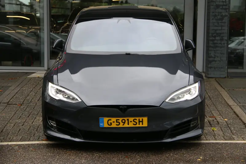 Tesla Model S Standard Range 2019 leasen bij DreamLease: foto 2