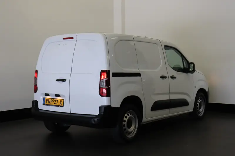 Peugeot Partner 1.5 BlueHDI 130PK Automaat EURO 6 2022 leasen bij DreamLease: foto 2