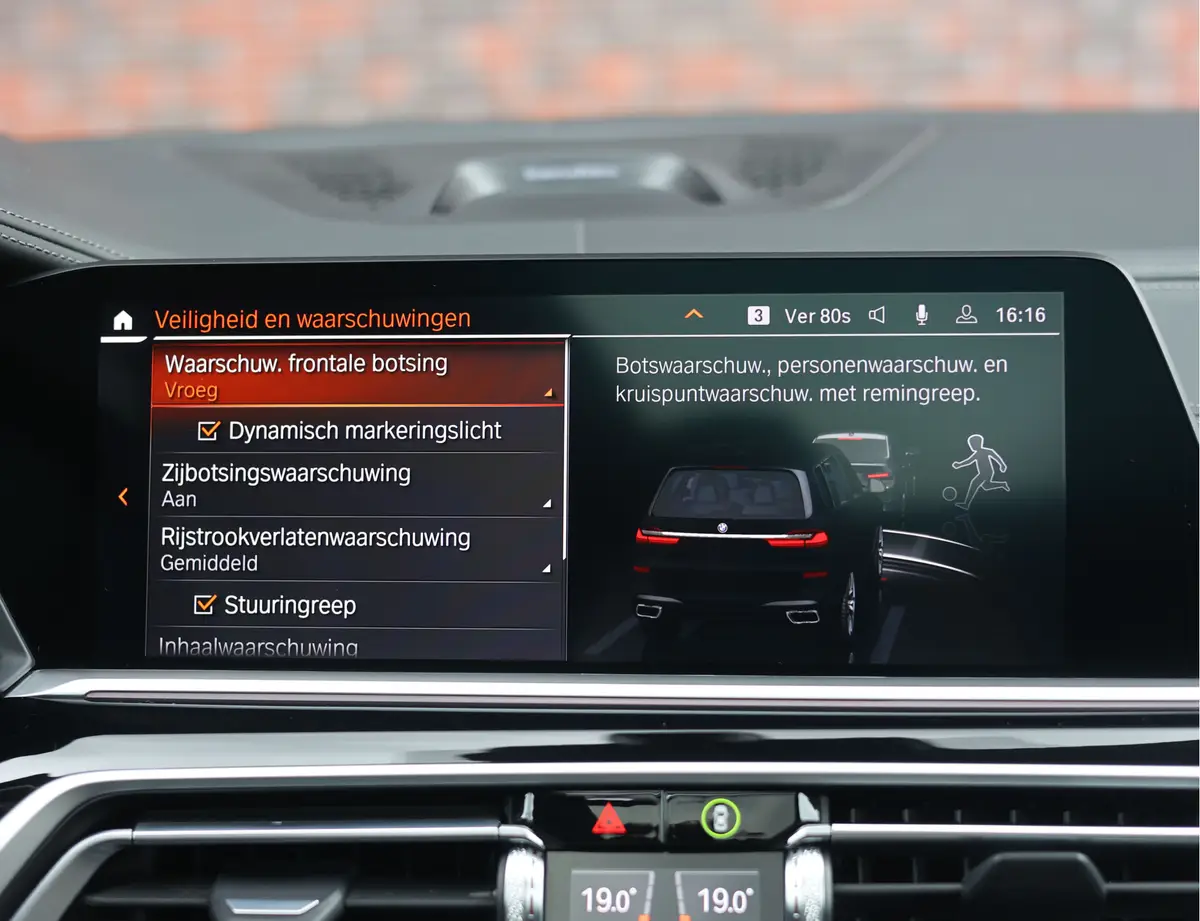 BMW X7 40i xDrive: foto 50