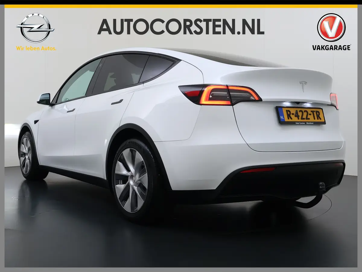 Tesla Model Y RWD 300PK SOH 90% Trekhaak Warmtepomp LFP-Accu Premium-Audio AMD Ryzen™ Camera's Navi Ecc: foto 2
