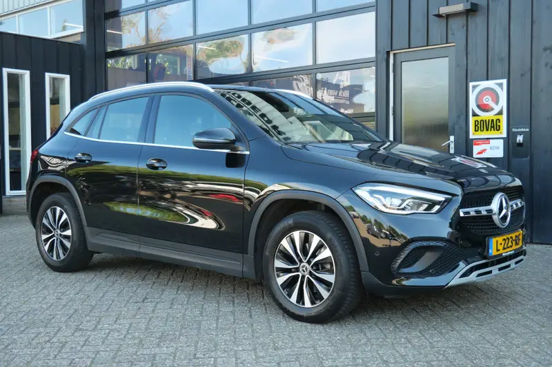 Mercedes-Benz GLA 180 Business Solution 2021 leasen bij DreamLease: foto 1