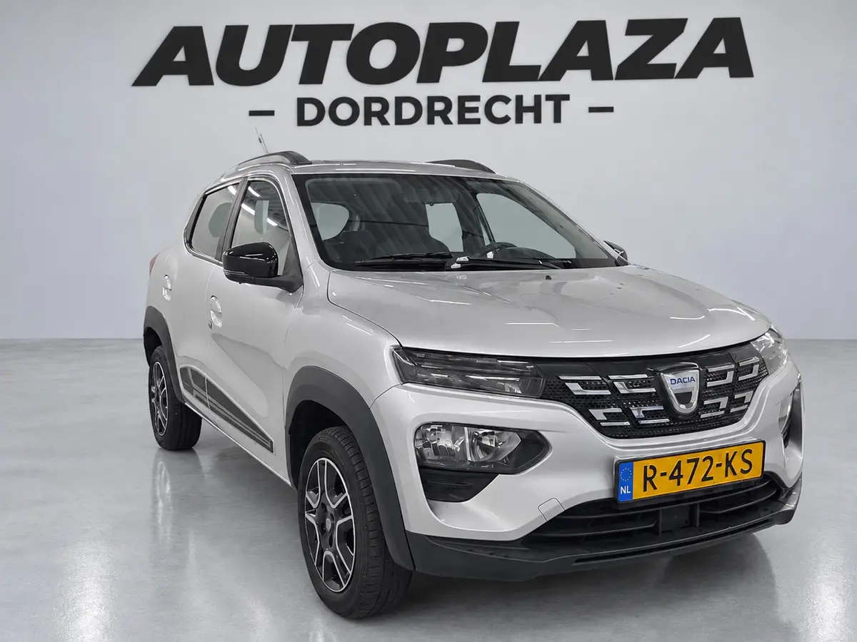 Dacia Spring Comfort Plus (Orange Pack) 27 kWh- SOH 89% - achteruitrijcamera - parkeersensoren voor en achter - Carplay: foto 2