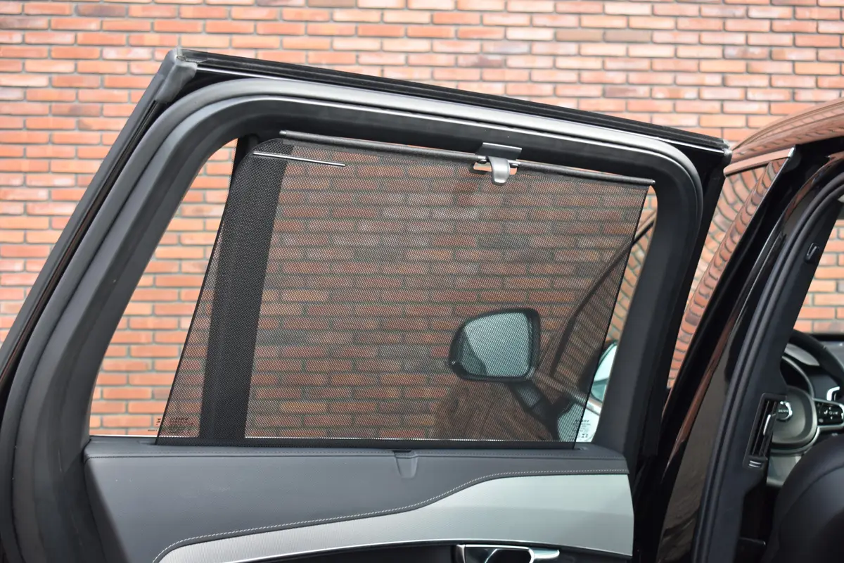 Volvo XC90 T8 455PK Recharge AWD Ultra Bright: foto 27