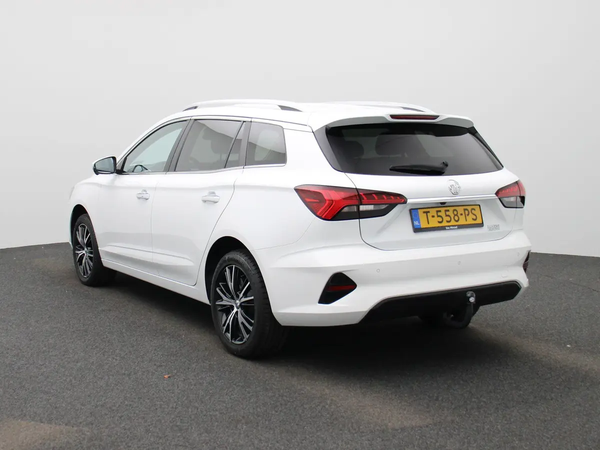 MG MG5 Electric Long Range Luxury 61 kWh: foto 2