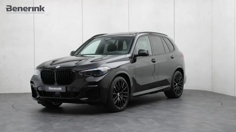 BMW X5 xDrive45e High Executive M-Sport 2022 leasen bij DreamLease: foto 1