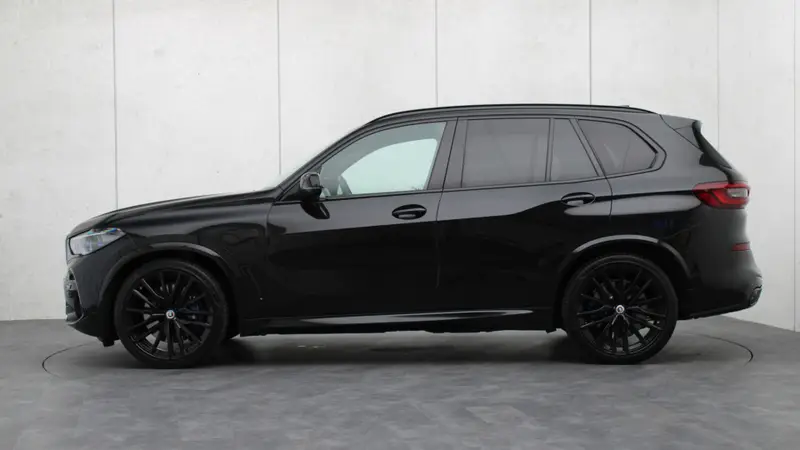 BMW X5 xDrive45e High Executive M-Sport 2022 leasen bij DreamLease: foto 2