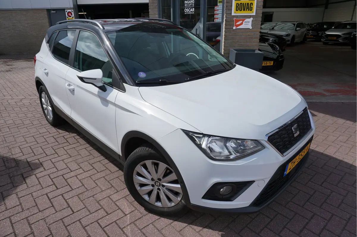 SEAT Arona 1.0 TSI Style Business Intense: foto 1
