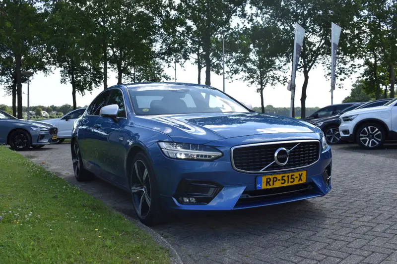 Volvo S90 D3 150PK Automaat R-Design 2018 leasen bij DreamLease: foto 2