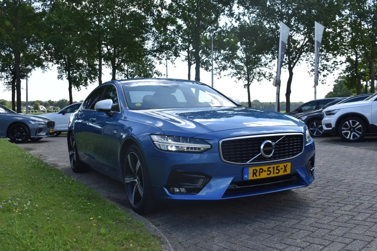 Volvo S90 D3 150PK Automaat R-Design: foto 2