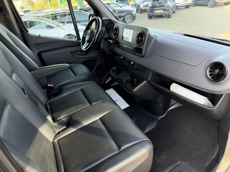 Mercedes-Benz Sprinter 319 3.0 CDI L2H2 EURO VI-D 2021 leasen bij DreamLease: foto 2