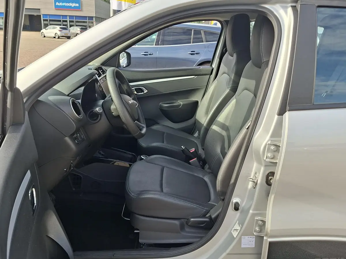 Dacia Spring Expression: foto 2