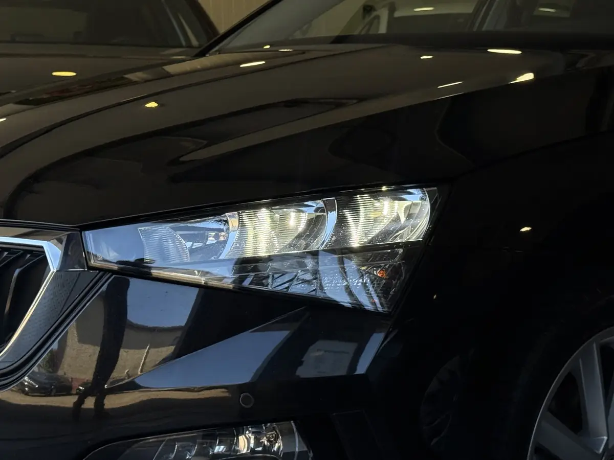 Škoda Scala 1.0 TSI Ambition: foto 39