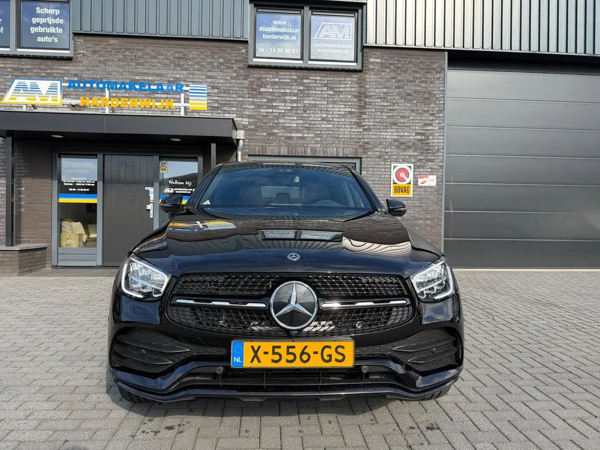 Mercedes-Benz GLC Coupé 300e 4MATIC Premium: foto 2