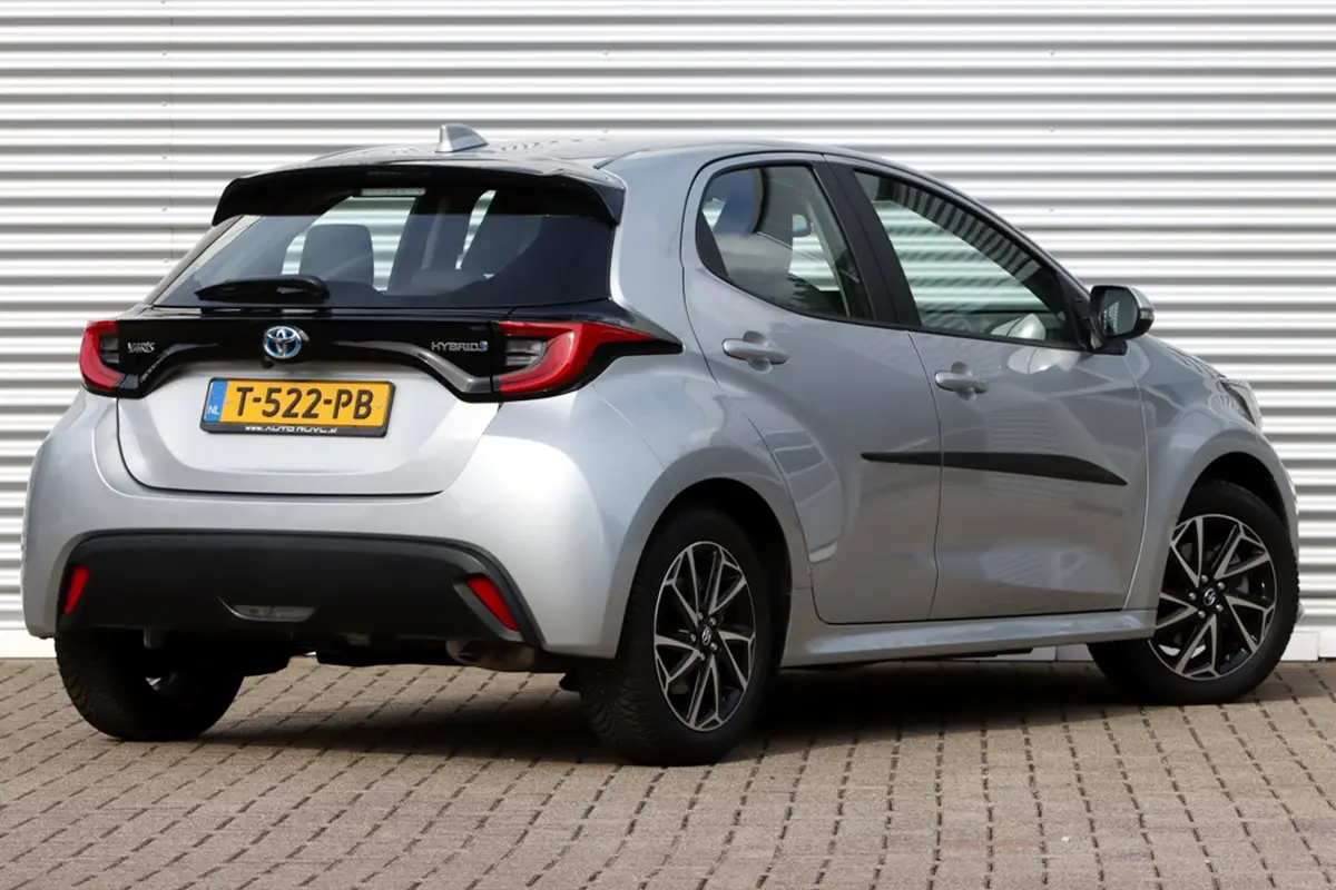 Toyota Yaris 1.5 Hybrid Dynamic Carplay / Camera 11.668Km !: foto 2