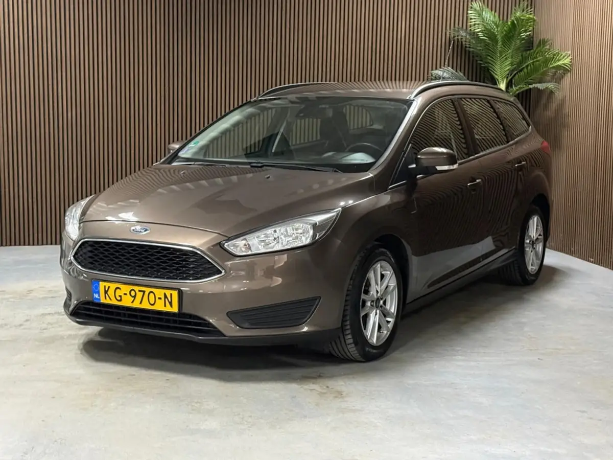 Ford Focus Wagon 1.0 Trend: foto 2