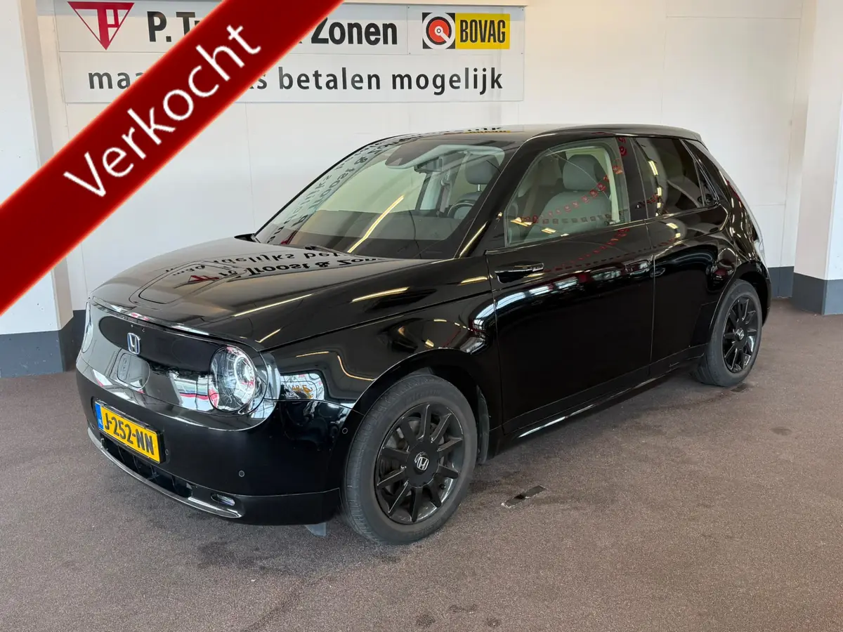 Honda e Advance 100% Elektrisch | Panoramadak | Nederlands geleverd | Adaptieve cruise control | Stoel+Stuurverwarming | Achteruitrijcamera | Apple carplay: foto 1
