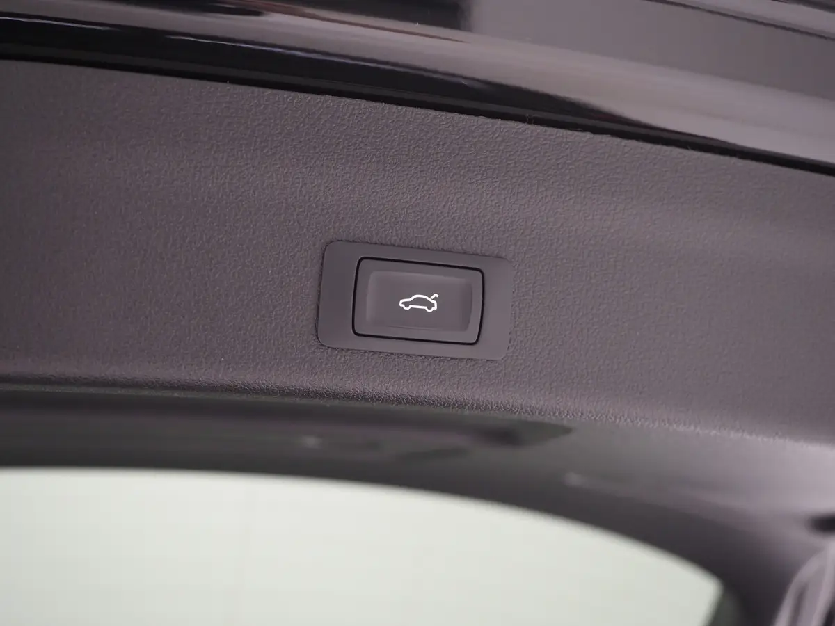 Audi A6 Avant 50 TFSI e quattro: foto 39