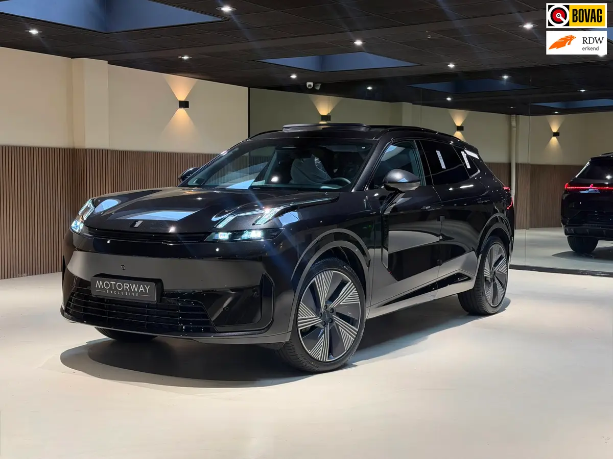 Lynk & Co 08 1.5 More|H&K|360|Pano|Stoel massage Verwarming en Ventilatie|200km elektrisch: foto 1