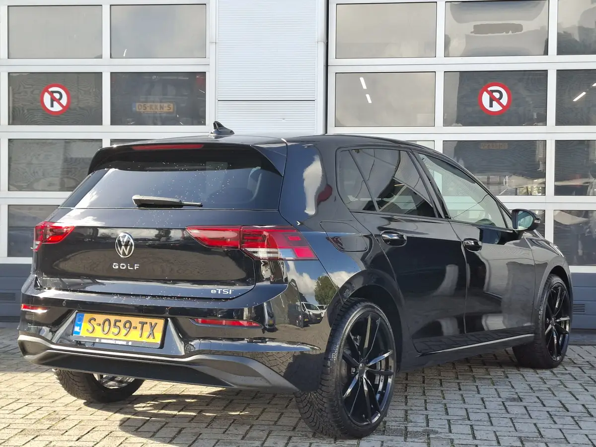 Volkswagen Golf 1.0 eTSI Life: foto 2