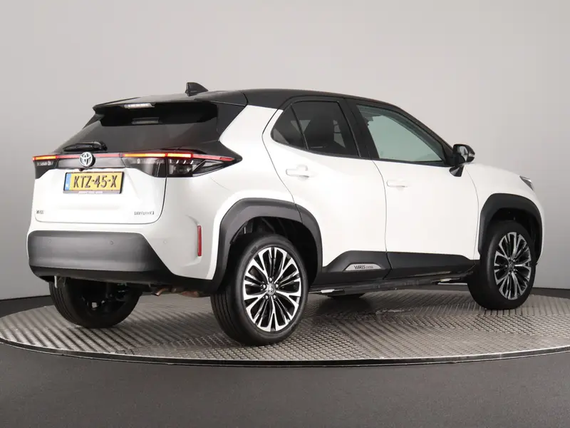Toyota Yaris Cross 1.5 Hybrid Executive parelmoer! 2022 leasen bij DreamLease: foto 2