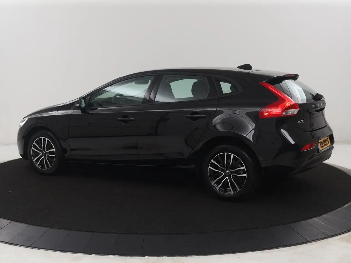Volvo V40 1.5 T2 Polar+: foto 2