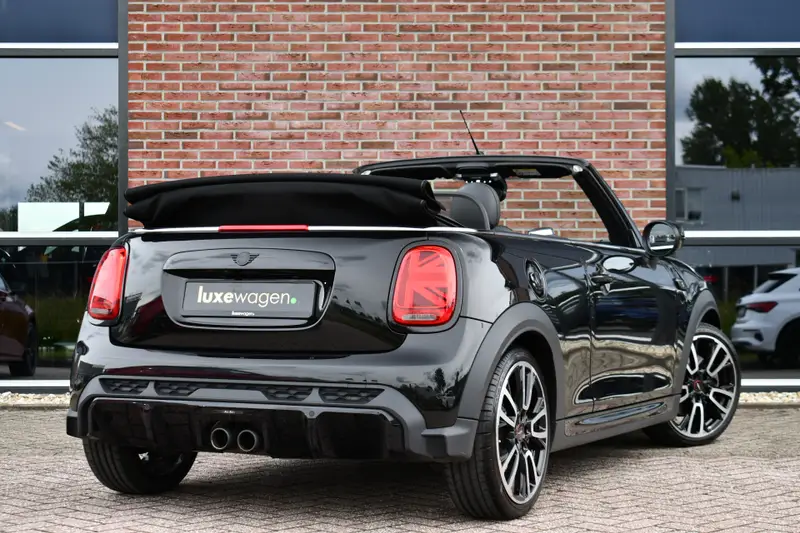 MINI Cooper S Cabrio Mini 2.0 2022 leasen bij DreamLease: foto 2