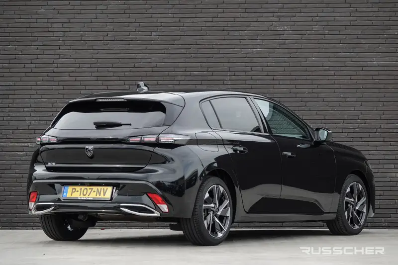 Peugeot 308 1.2 PureTech 131Pk Aut. | Allure Pack Business | Achteruitrijcamera | Trekhaak | 17'' 2022 leasen bij DreamLease: foto 2