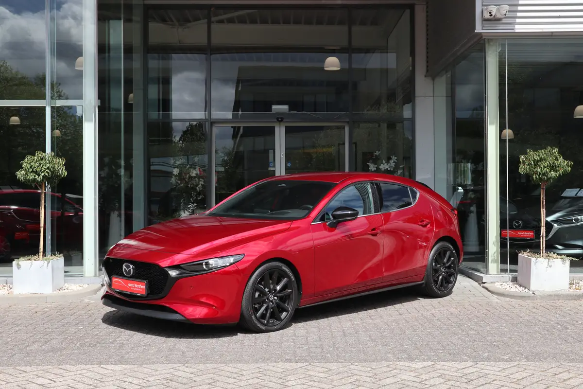 Mazda 3 2.0 e-SkyActiv-G M Hybrid 150 Homura: foto 2