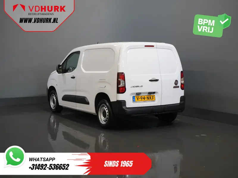 Fiat Doblò 1.5 HDi 100 pk (DEMO) 3 Pers./ CarPlay/ Stoelverw./ Camera/ PDC/ Cruise/ Airco 2024 leasen bij DreamLease: foto 2
