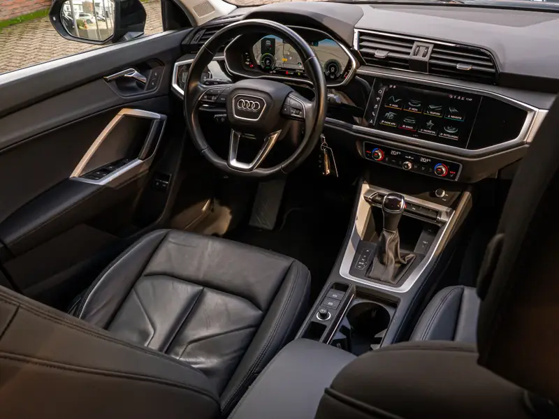 Audi Q3 Sportback 45 TFSI e Advanced Edition 2022 leasen bij DreamLease: foto 2