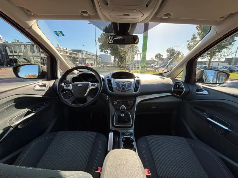 Ford Grand C-Max 1.0 Titanium Edition navi trekhaak airco 6 versn 2014 leasen bij DreamLease: foto 2