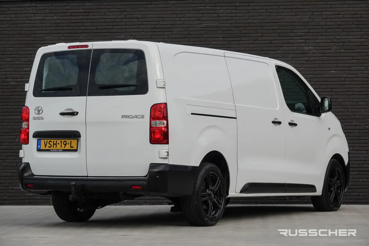Toyota ProAce Worker 2.0 D-4D 122Pk | Long | Stoel-Bank | Black Line | 360° Camera | Trekhaak | 18'': foto 2