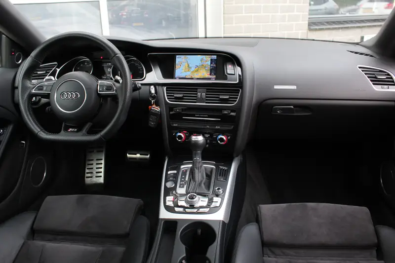 Audi RS5 Coupé 4.2 FSI Quattro 2013 leasen bij DreamLease: foto 2