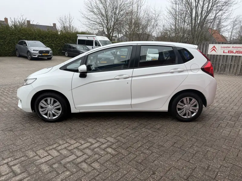 Honda Jazz 1.3 i-VTEC 102 PK | Trend | Airco | 2018 leasen bij DreamLease: foto 2