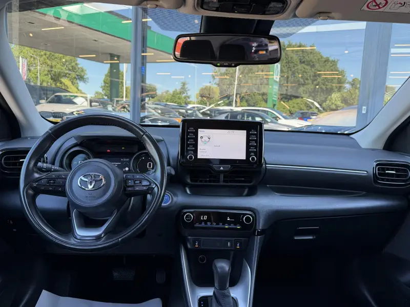 Toyota Yaris 1.5 Hybrid Executive 2020 leasen bij DreamLease: foto 2