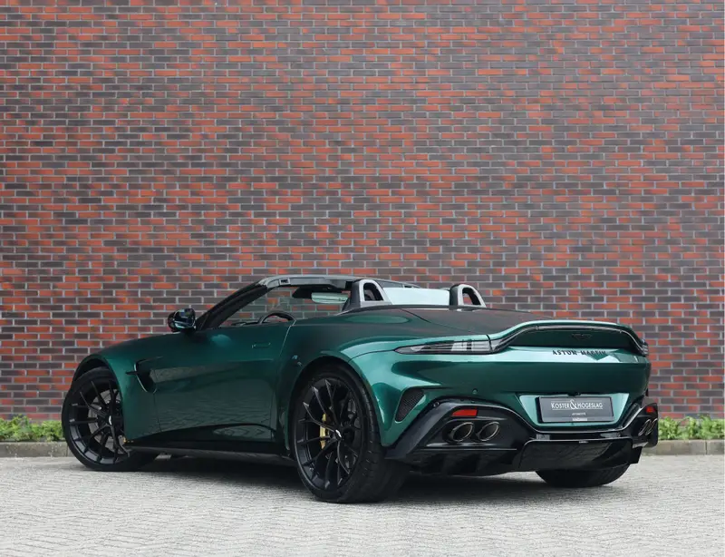 Aston Martin V8 Vantage Roadster 4.0 2025 leasen bij DreamLease: foto 2