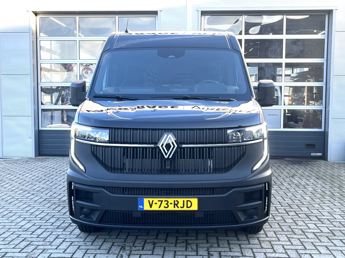 Renault Master E-Tech T35 L2H2 Extra long range 87 kWh: foto 2