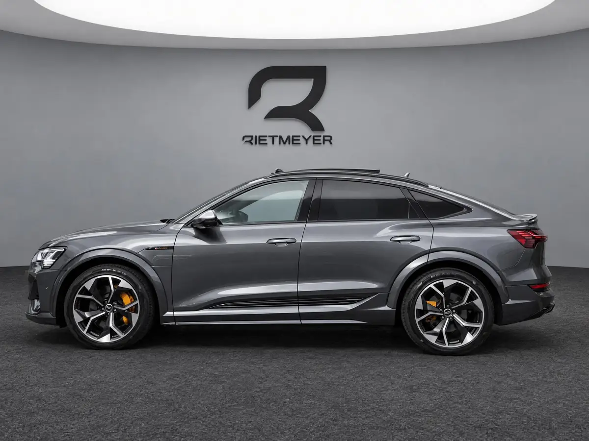 Audi e-tron S quattro 508PK: foto 2