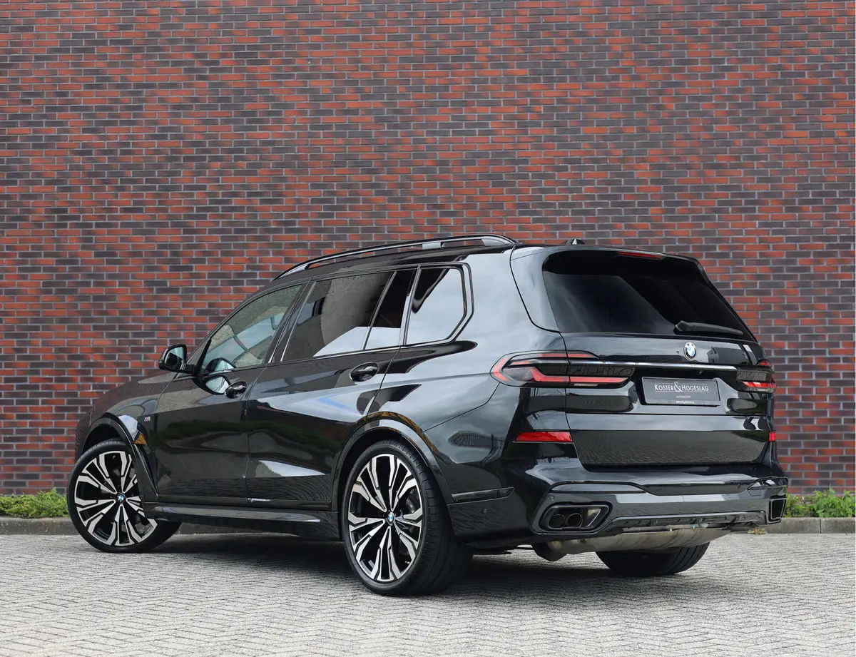 BMW X7 40i xDrive: foto 2