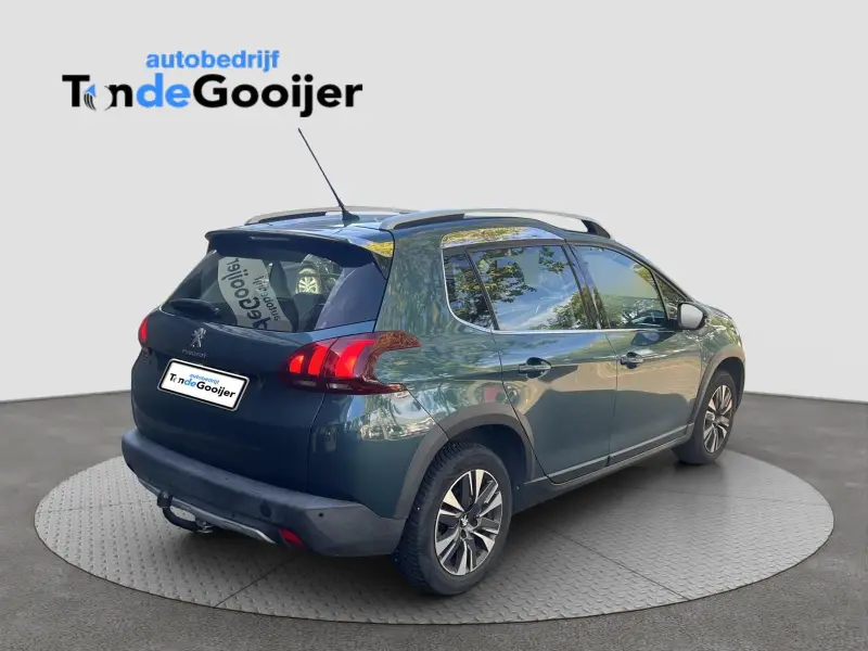 Peugeot 2008 1.2 PureTech Allure 2018 leasen bij DreamLease: foto 2