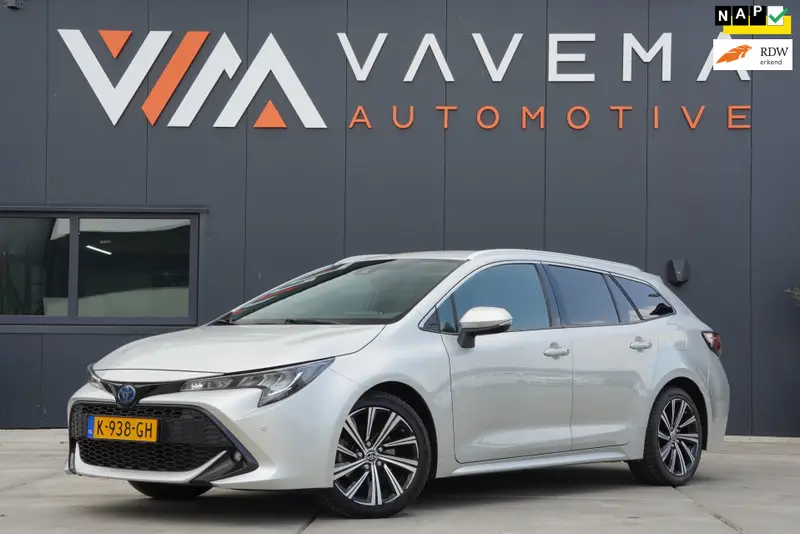 Toyota Corolla Touring Sports 2.0 Hybrid Dynamic|Automaat|zuinig rijden|CarPlay|Navigatie|Trekhaak|Stoelverwarming|Climate control 2021 leasen bij DreamLease: foto 1