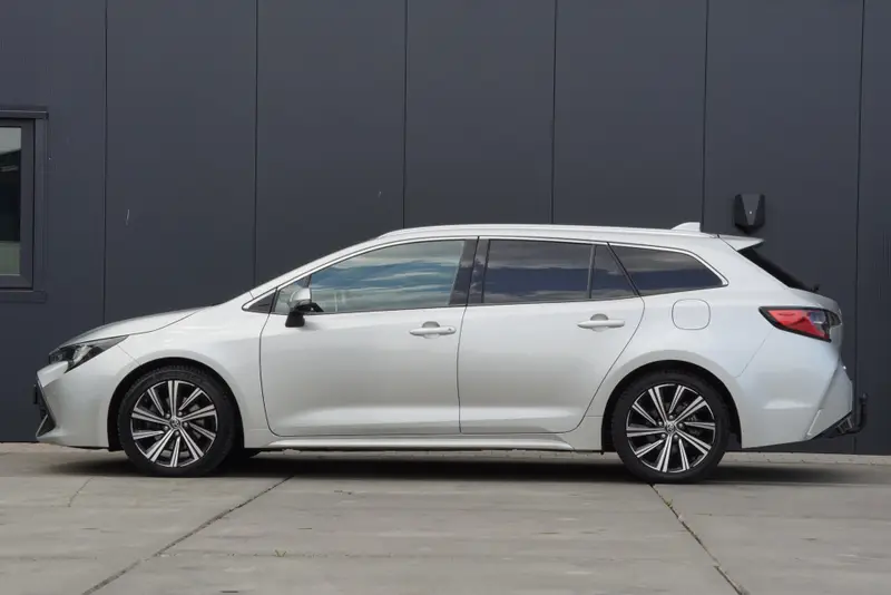 Toyota Corolla Touring Sports 2.0 Hybrid Dynamic|Automaat|zuinig rijden|CarPlay|Navigatie|Trekhaak|Stoelverwarming|Climate control 2021 leasen bij DreamLease: foto 2
