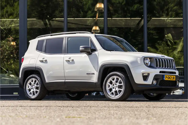 Jeep Renegade 4xe 240 Plug-in Hybrid Electric Limited Lease Ed. 2021 leasen bij DreamLease: foto 1