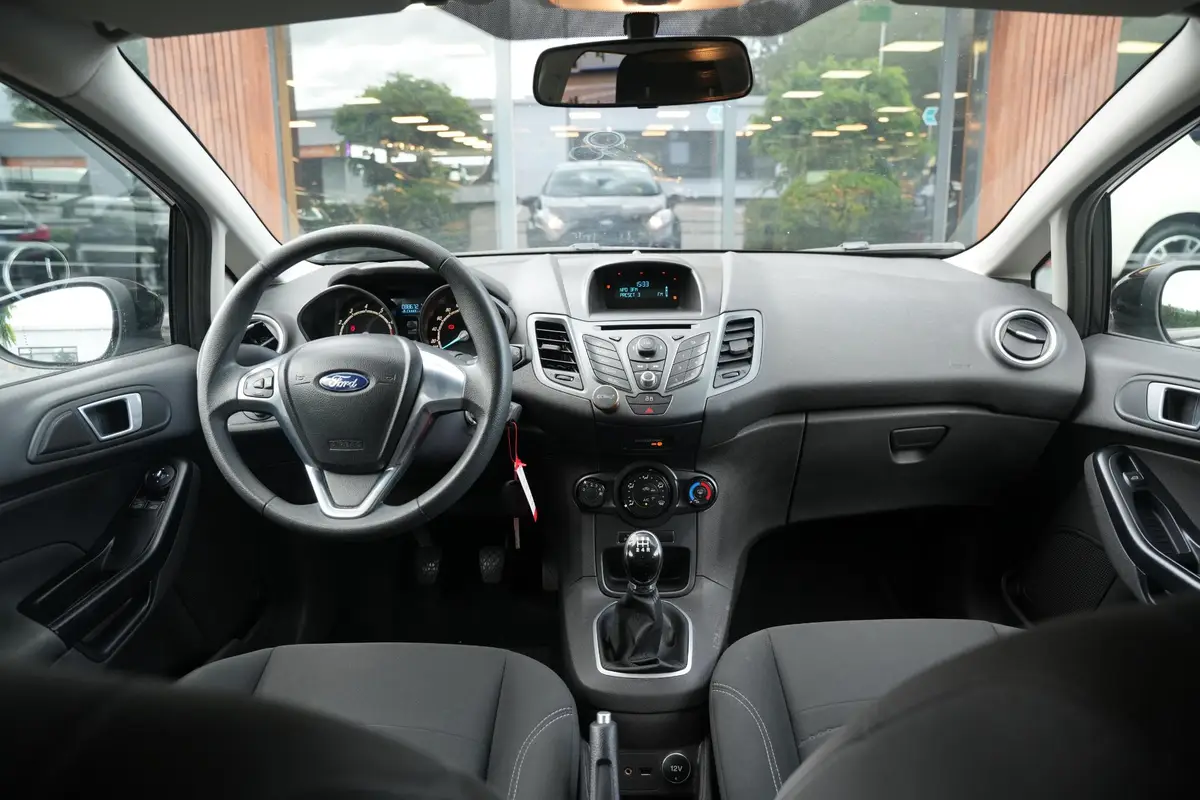 Ford Fiesta 1.0 Style: foto 2