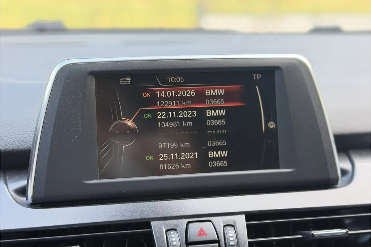 BMW 2 Serie Active Tourer 220d Sportline | Trekhaak | Harman Kardon | Sportstoel |: foto 36